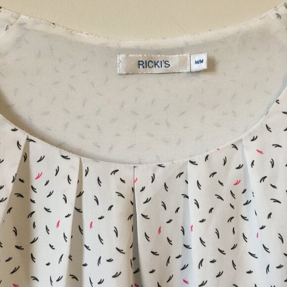 Flutter Cap Sleeve Party Cake Sprinkle Pleated Blouse - Picture 4 of 16